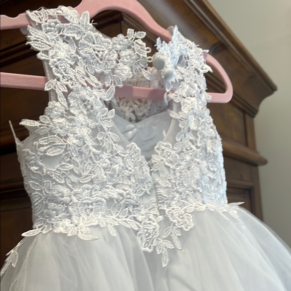 JJ’s House White Kids Flower Girl/Formal Dress - Picture 3 of 7